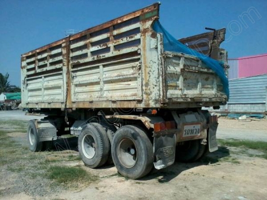 รถบรรทุกพ่วงแม่ลูก แม่-ลูก ยี่ห้อ NISSAN รถบรรทุกพ่วงแม่ลูก แม่-ลูก ยี่ห้อ NISSAN