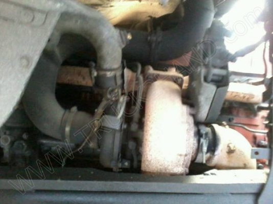 รถบรรทุกพ่วงแม่ลูก แม่-ลูก ยี่ห้อ NISSAN รถบรรทุกพ่วงแม่ลูก แม่-ลูก ยี่ห้อ NISSAN