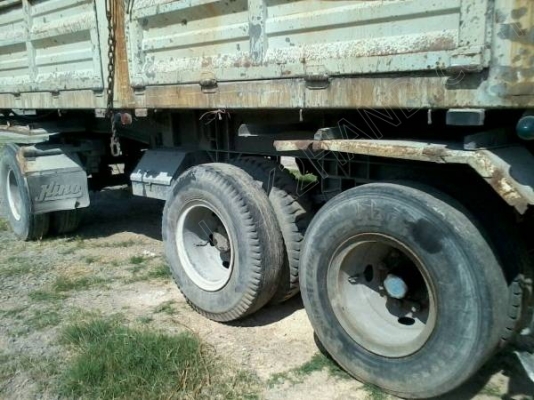 รถบรรทุกพ่วงแม่ลูก แม่-ลูก ยี่ห้อ NISSAN รถบรรทุกพ่วงแม่ลูก แม่-ลูก ยี่ห้อ NISSAN