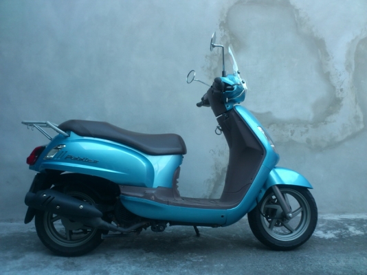 รถทรง เวสป้า ทะเบียนแท้  ราคา 19,500 บาท