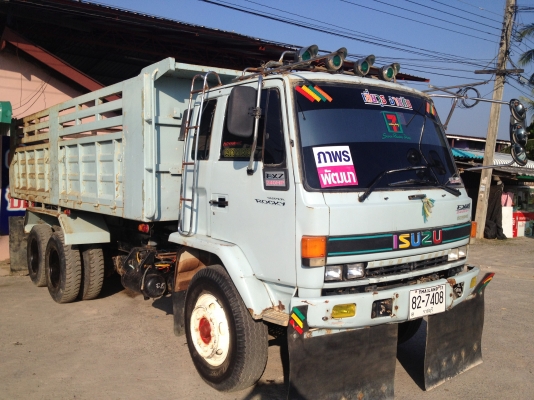 ขายRocky210 เครื่องเดิมเกียร์เดิม ช่วงล่างเดิม กระบะเหล็กสวยเดิม คัทซีสวยจัด