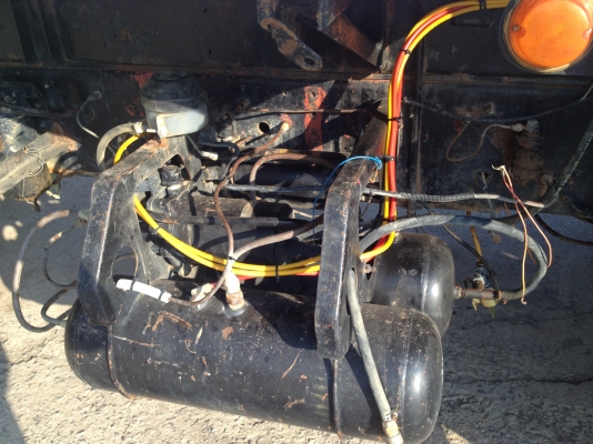 ขายRocky210 เครื่องเดิมเกียร์เดิม ช่วงล่างเดิม กระบะเหล็กสวยเดิม คัทซีสวยจัด