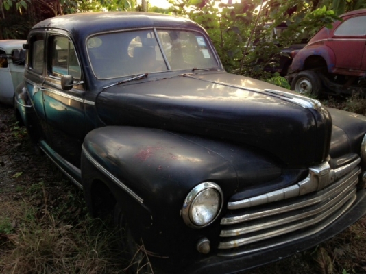 American Big size Ford 1947 Engine 6 Piston