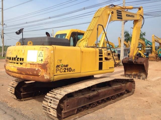 ขายรถแบคโฮ KOMATSU PC210LC-6 ทำงาน 5000 ชั่วโมง ปี2000 มี VDOครับ ระบบไฟฟ้าเต็ม รถนอกนำเข้าสภาพสวย ขายรถแบคโฮ KOMATSU PC210LC-6 ทำงาน 5000 ชั่วโมง ปี2000 มี VDOครับ ระบบไฟฟ้าเต็ม รถนอกนำเข้าสภาพสวย