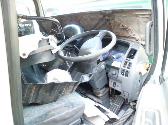 ขายหัวเก๋ง hino ไฮเทคหัวแคบ ตัดติดแซสซีส์