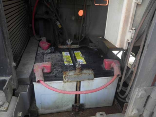 รถกระเช้า (สูง 22เมตร) Hitachi รุ่น: HX220B ซีเรียล:1ETP000028 ปี:2001 ชั่วโมง:5861 สต๊อกเรานำเข้ายี่ปุ่น