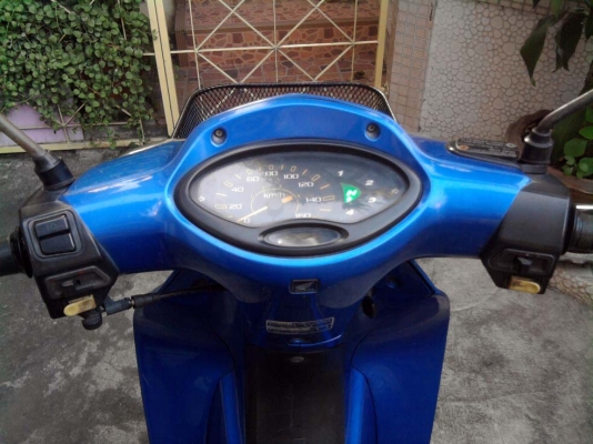 ขออนุญาติขาย HONDA WAVE 125S U-Box สตาร์ทมือและเท้า โอนให้ฟรีครับ