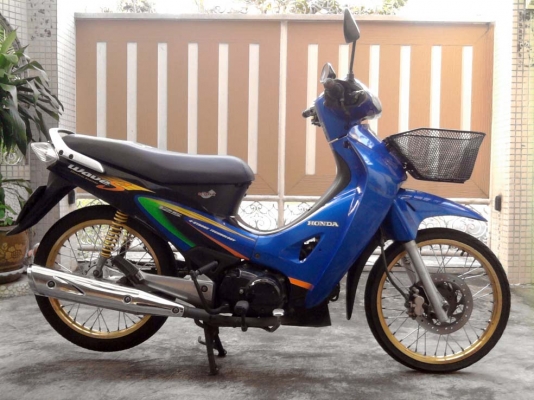 ขออนุญาติขาย HONDA WAVE 125S U-Box สตาร์ทมือและเท้า โอนให้ฟรีครับ