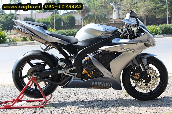 แม็กสิงห์บุรี//YAMAHA R1 ปี2004 สภาพสวย พร้อมของแต่ง ท่อสูตร เสียสรรพาสมิตรแล้ว 245000 ด่วน