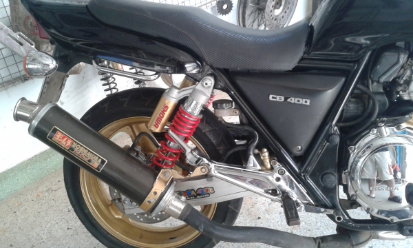 Honda CB 400 ปี 93 มีเล่มทะเบียน พร้อมชุดโอน