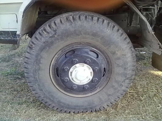 ขายหลง2เพลาTF527ปี44ออกห้างมือเดียวใช้น้อย