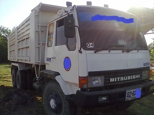 ขายหลง2เพลาTF527ปี44ออกห้างมือเดียวใช้น้อย