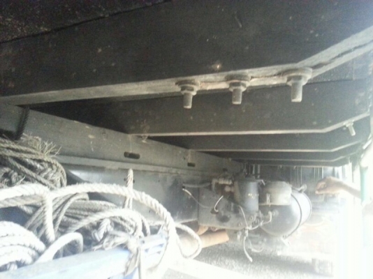 รถฮีโน่ 6 ล้อ รั้ว 195 แรงม้า. ( รถประกอบ. )  สนใจติดต่อ 081 - 6079515