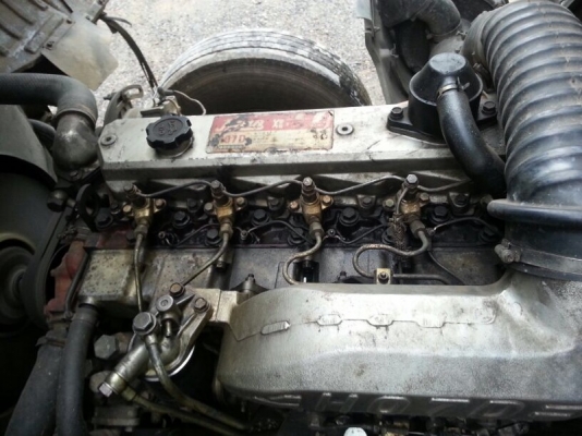 รถฮีโน่ 6 ล้อ รั้ว 195 แรงม้า. ( รถประกอบ. )  สนใจติดต่อ 081 - 6079515