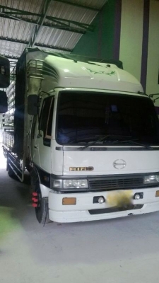 รถฮีโน่ 6 ล้อ รั้ว 195 แรงม้า. ( รถประกอบ. )  สนใจติดต่อ 081 - 6079515