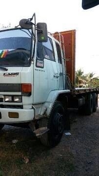 รถอีซูซุ 10 ล้อ พื้นเรียบ FVM 195 แรงม้า  สนใจติดต่อ 081 - 6079515