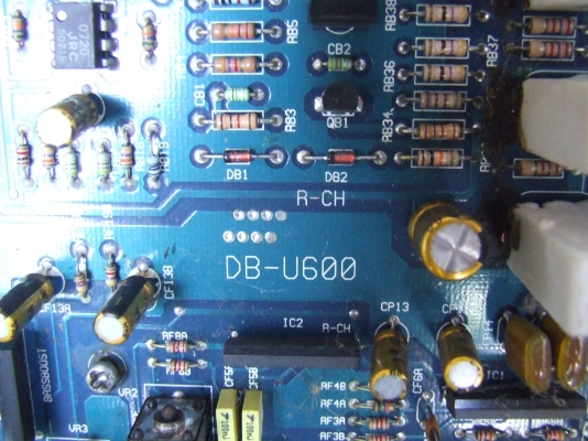 ขายแอป์ DEBEZT 2ch ของนอกแท้ๆ 600w ขายแอป์ DEBEZT 2ch ของนอกแท้ๆ 600w