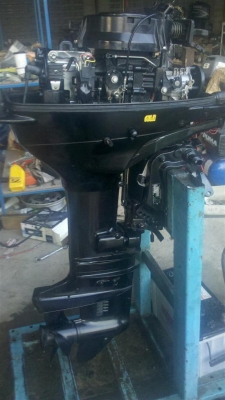 เครื่องเรือ ซูซูกิ 30แรงม้า 2จังหวะ หาง19นิ้ว สภาพป้ายแดง