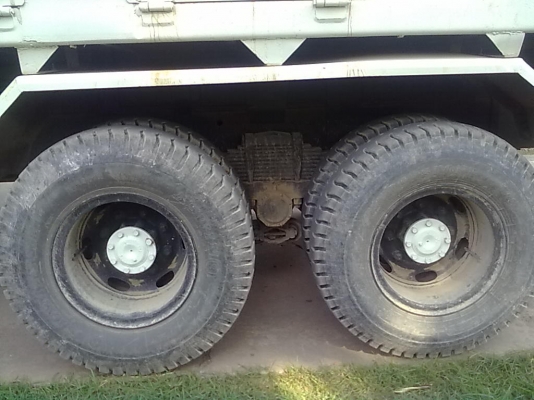 ขายหลง2เพลา FN527M -TDปี44ออกห้างมือเดียวใช้น้อย