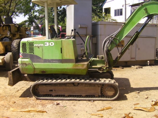 รถขุดเล็กมิซูบิชิรุ่นMM30คอนโทนสั้นรถนอกสภาพพร้อมใช้เครื่องดีเอวเเน่นราคา280,000บาท http://youtu.be/AwknCFOg-sE