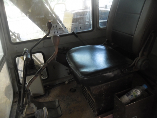 ขายด่วนรถแบคโฮ KOMATSU PC 60-5 สภาพสวยพร้อมใช้เครื่องดีปั้มดีโซ่หนาเอวแน่นเครื่องเดิมปั้มเดิมบูมอามไม่มีปะเอกสารใบสัญญาซื้อขาย ขายด่วนรถแบคโฮ KOMATSU PC 60-5 สภาพสวยพร้อมใช้เครื่องดีปั้มดีโซ่หนาเอวแน่นเครื่องเดิมปั้มเดิมบูมอามไม่มีปะเอกสารใบสัญญาซื้อขาย