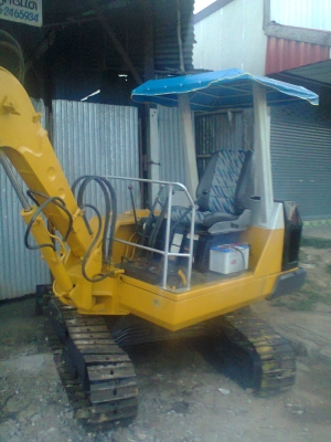 ขายแมคโค สภาพพร้อมใช้ รถสุดๆเหลือ 145000 สนใจติดต่อ 086-2465-934