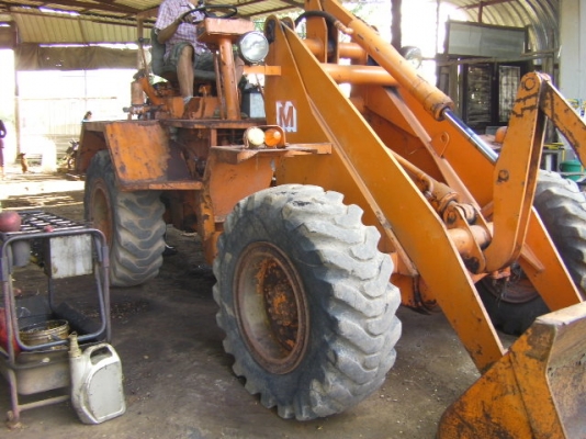 รถตักมิซุยสภาพพร้อมใช้งานรุ่นHL8ขนาดตัก1คนแขนยาวเอวอ่อนราคา390,000บาทมีVDOการใช้งานhttp://youtu.be/gXIHo_w98oY