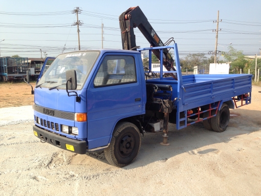 6ล้อติดเฮี๊ยบอีซูซุNKR 6ล้อติดเฮี๊ยบอีซูซุNKR