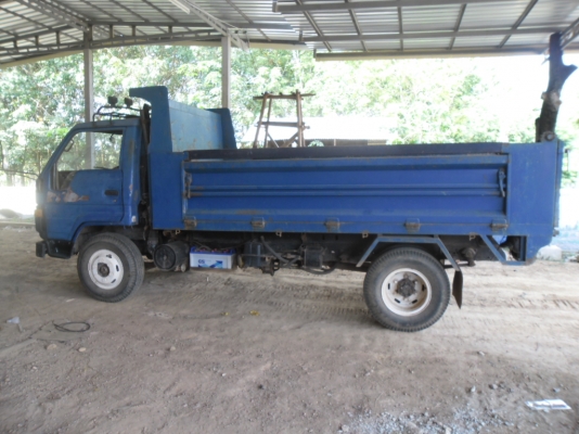 ขายรถบรรทุก 6 ล้อดั้ม TOYOTA 115 แรงสามใบปัดเครื่องเดิมเกียร์เดิมเครื่องดีคัสซีสวยยางดีทะเบียนเต็ม ขายรถบรรทุก 6 ล้อดั้ม TOYOTA 115 แรงสามใบปัดเครื่องเดิมเกียร์เดิมเครื่องดีคัสซีสวยยางดีทะเบียนเต็ม