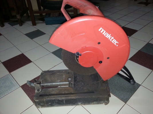 ขายไฟเบอร์ตัดเหล็ก14นิ้วยี่ห้อMaktec by makitaพร้อมใช้งานคับสภาพเกิน80\%