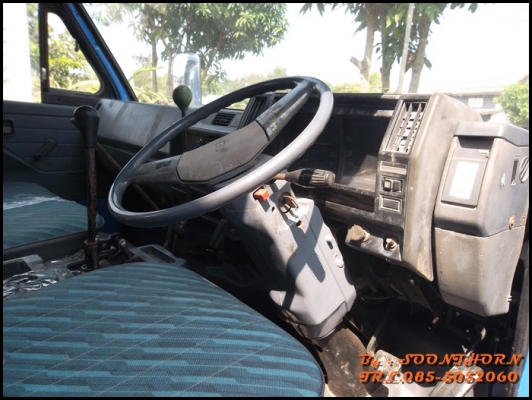 ขายด่วน รถบรรทุก 6 ล้อ ISUZU NPR 120 แรง ดั้มเกษตร รถสภาพเดิมๆ สวย พร้อมใช้งาน