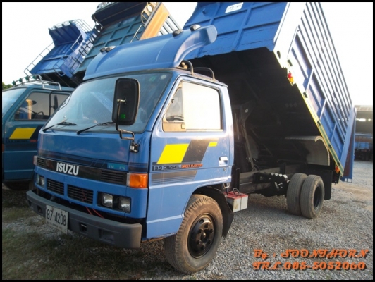 ขายด่วน รถบรรทุก 6 ล้อ ISUZU NPR 120 แรง ดั้มเกษตร รถสภาพเดิมๆ สวย พร้อมใช้งาน