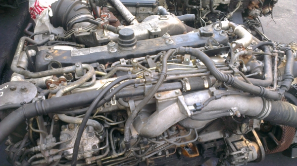 เครื่องยนต์นอก 6SD turbo inter รุ่นใหม่ ฝาดำ 340แรง เครื่องยนต์นอก 6SD turbo inter รุ่นใหม่ ฝาดำ 340แรง