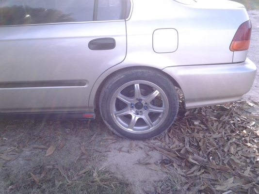 ล้อแม็ก 16 "  4รู100 4รู114