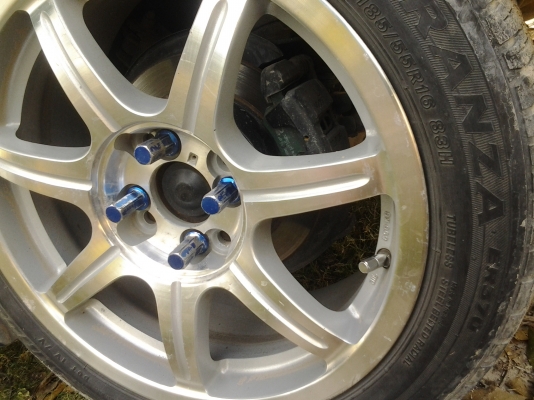 ล้อแม็ก 16 "  4รู100 4รู114