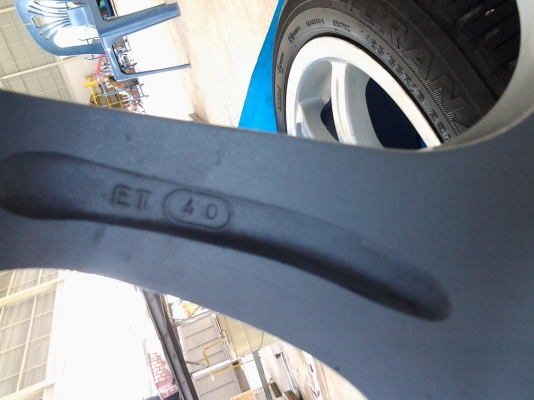 ล้อแม็ก 16 "  4รู100 4รู114