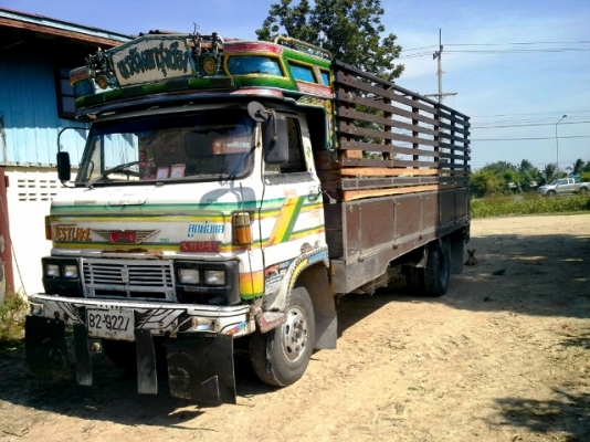 ขายรถหกล้อ HINO  KM350 กระบะยาว 5 เมตร