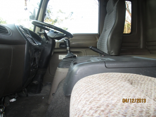 ISUZU-P2เดทก้า-เครื่อง6HH1-7,20เมตร-ตู้10บานไม่มีเสากลาง---มือ1ออกห้าง--