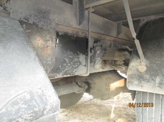 ISUZU-P2เดทก้า-เครื่อง6HH1-7,20เมตร-ตู้10บานไม่มีเสากลาง---มือ1ออกห้าง--