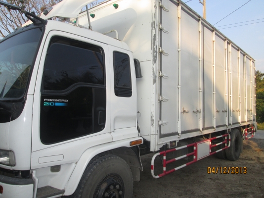 ISUZU-P2เดทก้า-เครื่อง6HH1-7,20เมตร-ตู้10บานไม่มีเสากลาง---มือ1ออกห้าง--