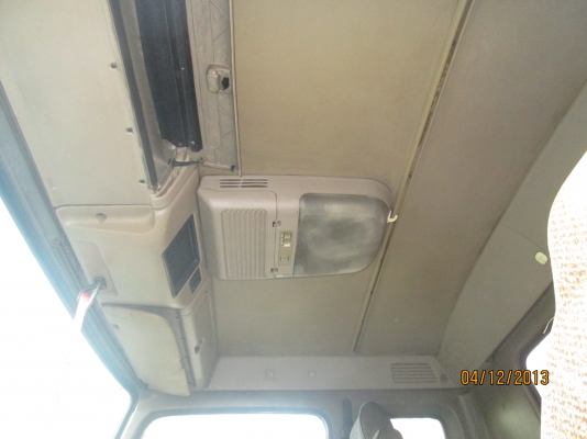 ISUZU-P2เดทก้า-เครื่อง6HH1-7,20เมตร-ตู้10บานไม่มีเสากลาง---มือ1ออกห้าง--