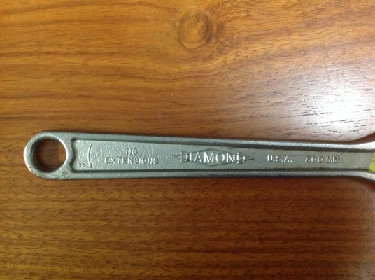 ขายประแจเลื่อนประแจขันท่อ ขายประแจเลื่อนประแจขันท่อ