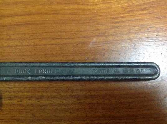 ขายประแจเลื่อนประแจขันท่อ ขายประแจเลื่อนประแจขันท่อ