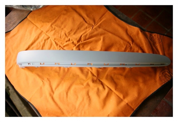 คิ้วกันชนหน้า Benz E Class W211 ใหม่