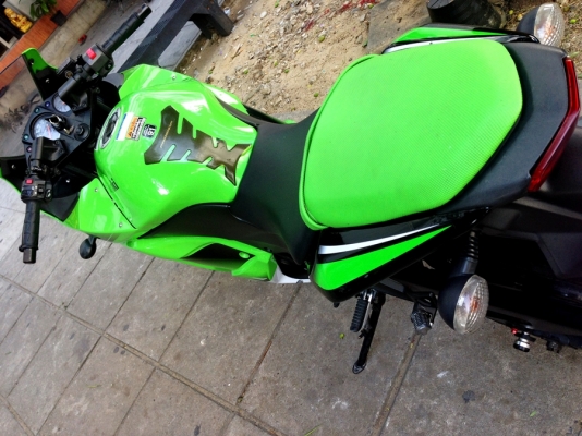 Ninja250r2010ถูกๆ+ล้อโตEr6n /รับเทิร์นpcx,msx,ksr,zoomo-x