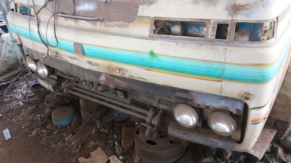 **26,000 บ. ต่อรองนิดหน่อย**ขายหัวเก๋ง ISUZU JCM(Z คอนโซลเหลี่ยม) สภาพดี ปะผุแล้ว ขายก่อนทำสี ภายในของครบ ขายตามสภาพ ราคาเบาๆครับ ต่อรองได้เด้อ พี่น้องครับ