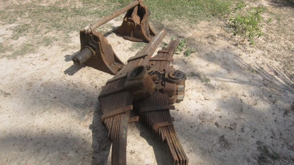 เพลาโบกี้ พร้อมแหนบ 10 ล้อ TX ตามสภาพ