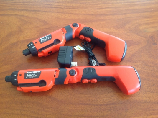 ขายไขควงไร้สาย Black &amp; Decker Drills