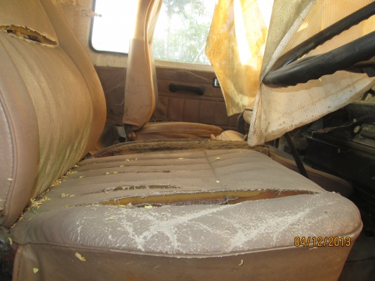 ISUZU-JCM-เครื่อง6BD1-165-หัวเก๋งบาง-ครัชซีสวยๆ--6,50เมตร-- ISUZU-JCM-เครื่อง6BD1-165-หัวเก๋งบาง-ครัชซีสวยๆ--6,50เมตร--