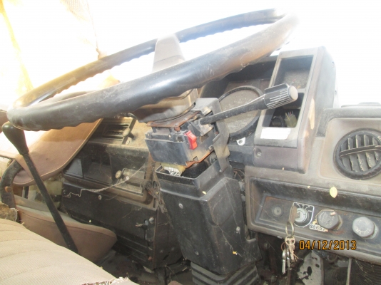 ISUZU-JCM-เครื่อง6BD1-165-หัวเก๋งบาง-ครัชซีสวยๆ--6,50เมตร-- ISUZU-JCM-เครื่อง6BD1-165-หัวเก๋งบาง-ครัชซีสวยๆ--6,50เมตร--